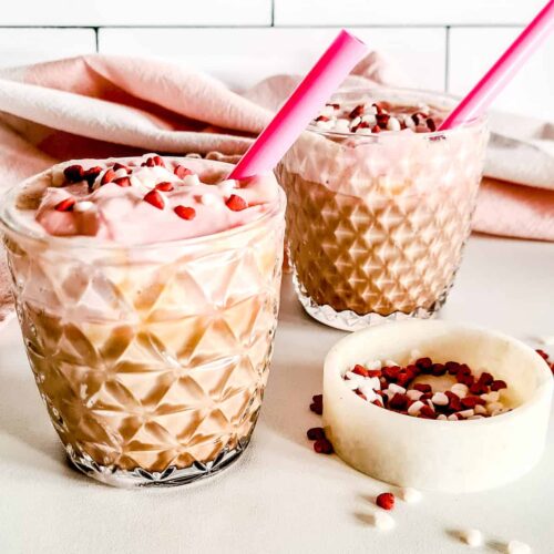 Side photo for red velvet coffee latte